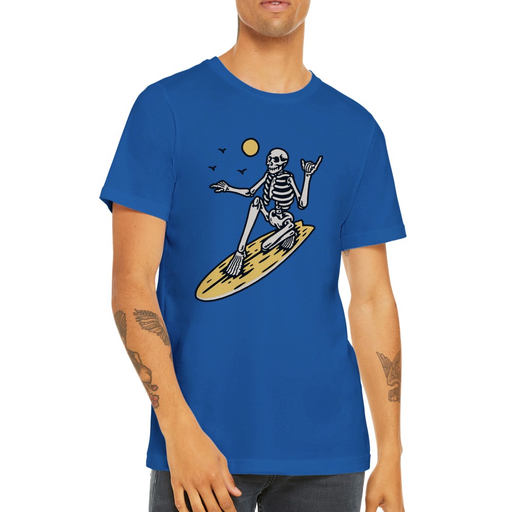 Sjove T-shirts - The Skull Surfer - Premium Unisex T-shirt