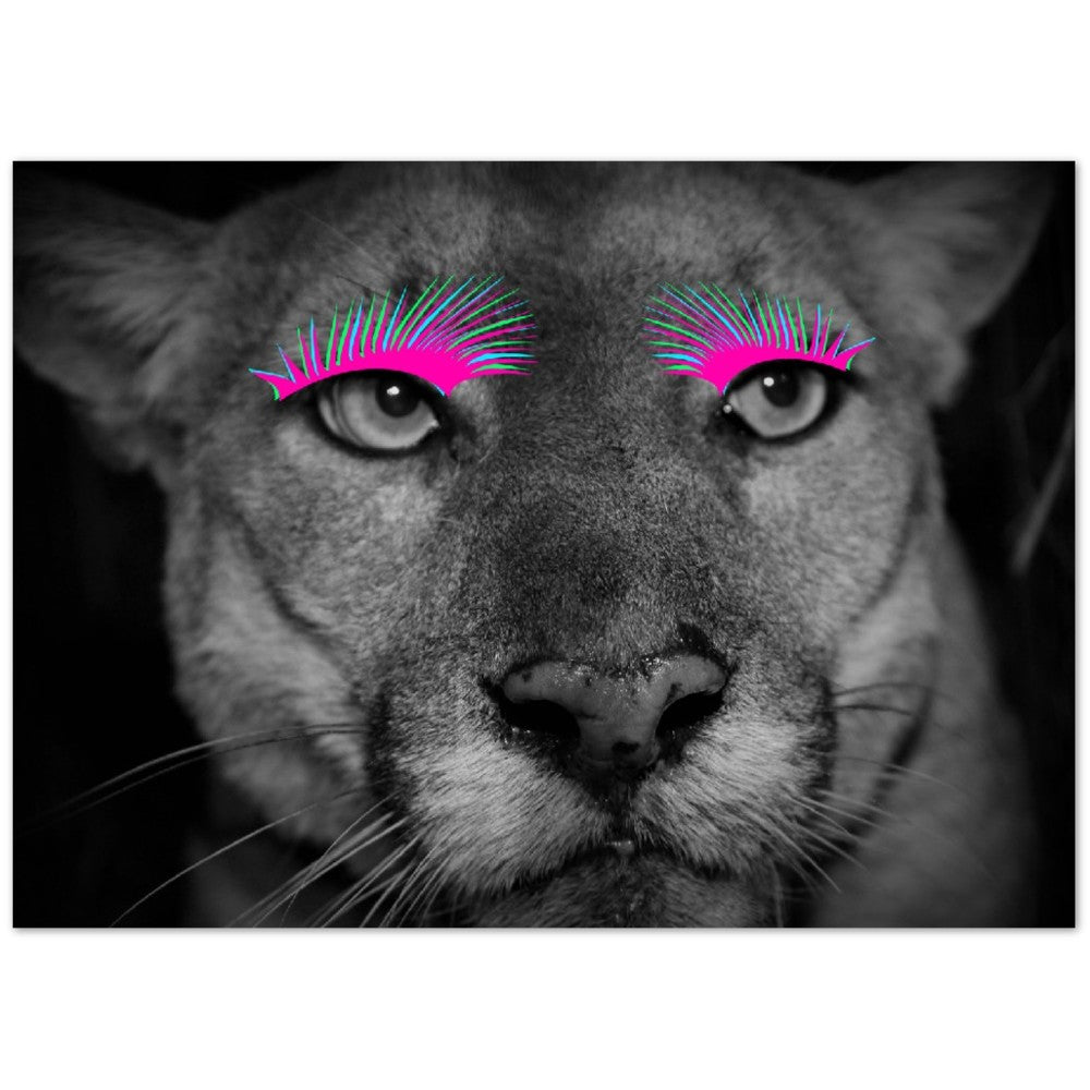 Poster – Lioness Artwork – Be Strong, Be Yourself – Hochwertiges mattes Posterpapier 